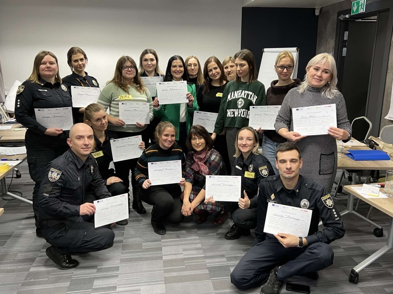 Тренінг з профілактики кібернасильства для фахівців, які працюють з підлітками